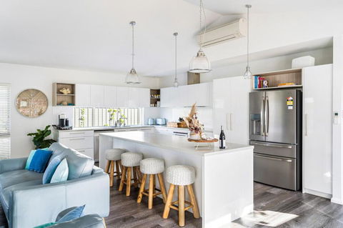 Ryze N Shine I Private Properties - Inverell Accommodation 3