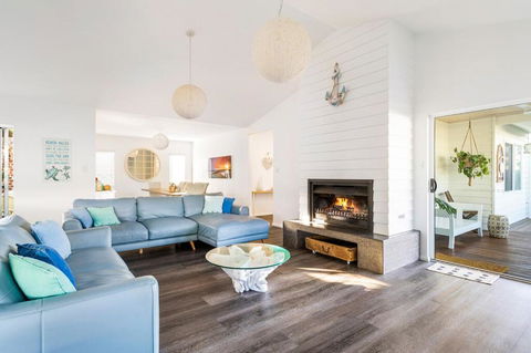 Ryze N Shine I Private Properties - Inverell Accommodation 1