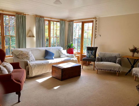 Robin Hoods Well Farm Stay - Inverell Accommodation 2