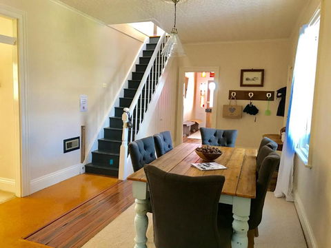 Robin Hoods Well Farm Stay - Inverell Accommodation 1