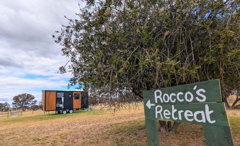 Roccos Retreat By Tiny Away - Inverell Accommodation 3