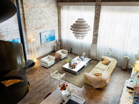 Rockstar, Surry Hills I30 - Inverell Accommodation 2