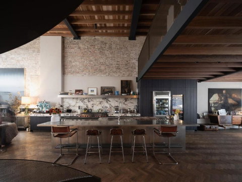 Rockstar, Surry Hills I30 - Inverell Accommodation 3