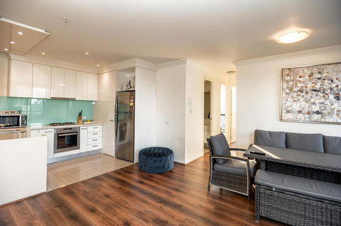 Rome Sky Villa - Inverell Accommodation 2