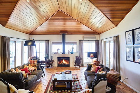 Rosby Guesthouse And Studio - Inverell Accommodation 1