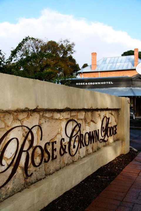 Rose & Crown Hotel - Inverell Accommodation 3