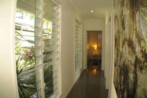 Roya On Mission - Beachfront - Wongaling - Family - Inverell Accommodation 1