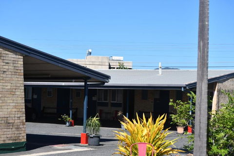 Royal Residences Rockhampton - Inverell Accommodation 3