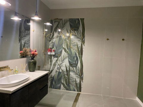 Rural Granny Flat - Pet Friendly - Inverell Accommodation 3