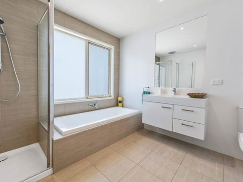 RYE/BLAIRGOWRIE FAMILY ENTERTAINER.. - Inverell Accommodation 2