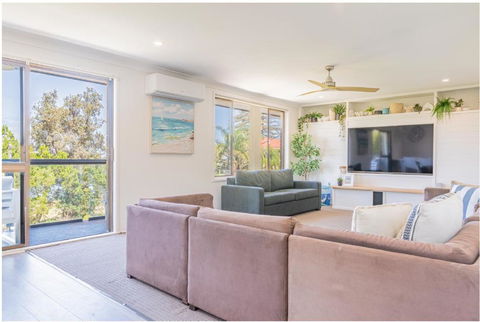 Salt & Sand Getaway - Inverell Accommodation 2
