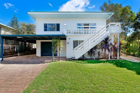 Salt Breeze - Inverell Accommodation 0
