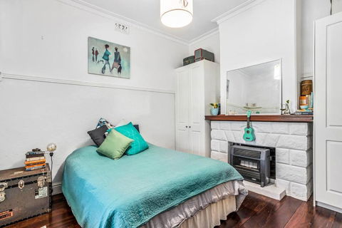 Saltbush Cottage In Fabulous South Fremantle - Inverell Accommodation 2