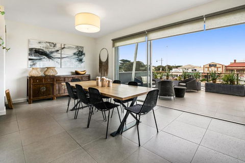 Saltwater Apartment Sorrento - Inverell Accommodation 3