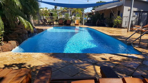 Samson Beach Chalets - Inverell Accommodation 2