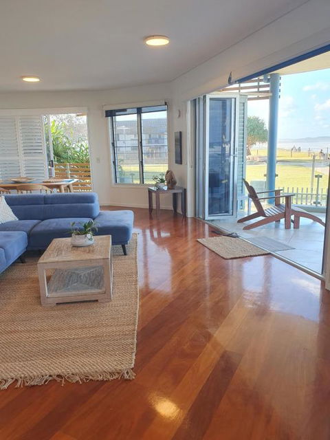Sanbah-Surf, Views, Beach - Inverell Accommodation 3