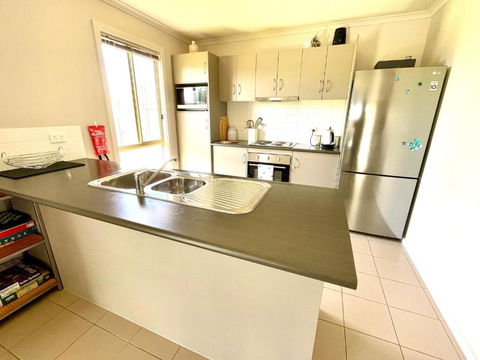 Sand & Salt - Inverell Accommodation 3