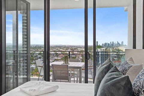 Sandbar 124 - Hosted By Burleigh Letting - Inverell Accommodation 1