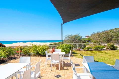 Sandcastles On Currumbin Beach - Inverell Accommodation 1