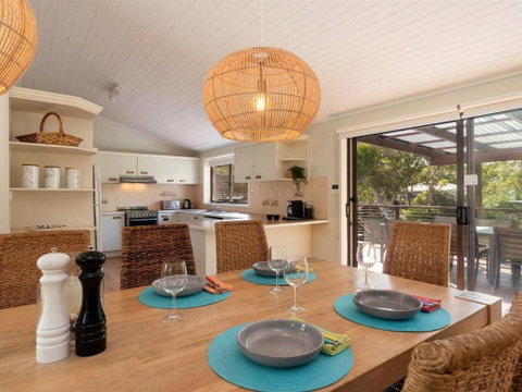 Sandcastles - Inverell Accommodation 3