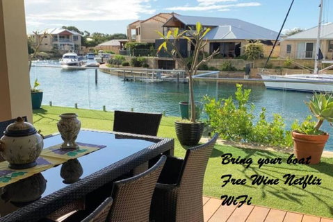 Sandpiper Island Tranquil Waterfront Views & Jetty - Inverell Accommodation 0