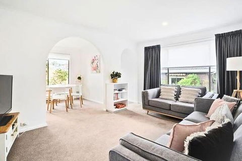 Sandy Bay Cozy Cottage Close To CBD - Inverell Accommodation 0