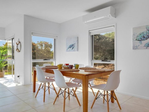 Sandy Cove - Inverell Accommodation 3