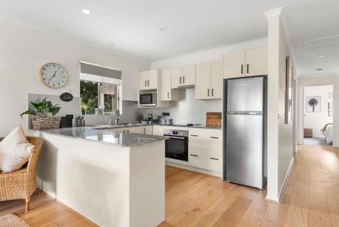 Sandy Days - Inverell Accommodation 3