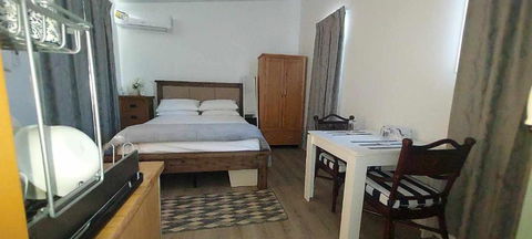 Studio Apartment - Inverell Accommodation 1