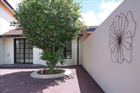 Swan River Applecross Heathcote Park 1BR Villa - Inverell Accommodation 2