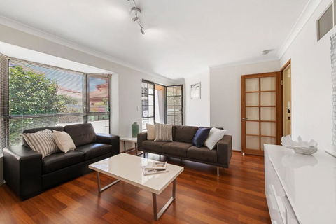 Swan River Applecross Heathcote Park 1BR Villa - Inverell Accommodation 1