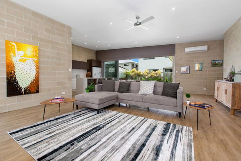 BEACHSIDE HAVEN - Inverell Accommodation 1