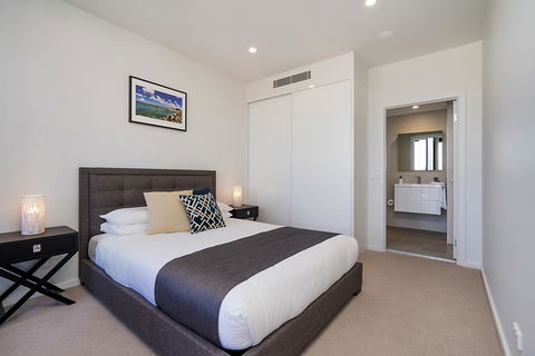 Beau Monde Apartments Newcastle - The Herald - Inverell Accommodation 2