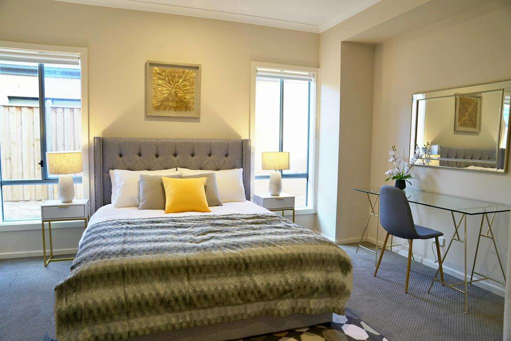 Williams Landing VIC Inverell Accommodation