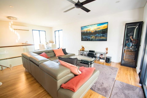 Beautiful Modern Luxury - Inverell Accommodation 0
