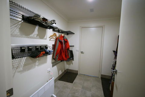 Bedrock - 11 Twynam Street, Jindabyne - Inverell Accommodation 1