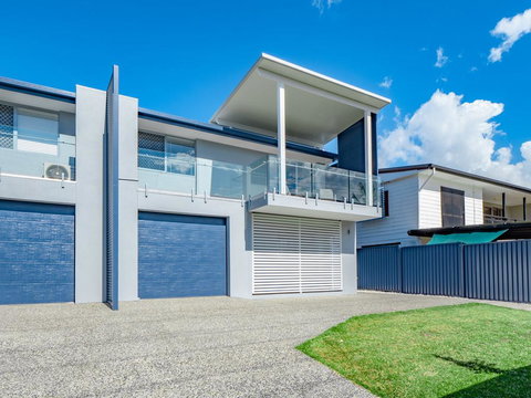 Beerburrum St, 2/22 Dicky Beach - Inverell Accommodation 2