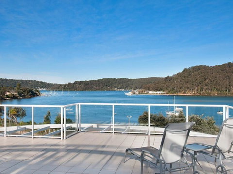 Bella Mare - 2 Bedroom Ocean View Terrace Apt - Inverell Accommodation 1