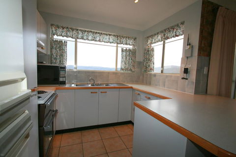 Benny's 3/25 Park Road - Inverell Accommodation 2