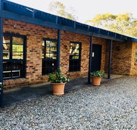 Beulah by the Lake - Inverell Accommodation