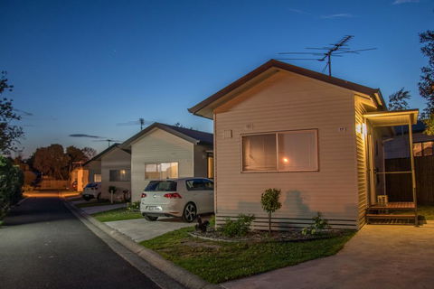 BIG4 Mornington Peninsula Holiday Park - Inverell Accommodation 1