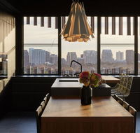 Birdcage Penthouse Luxury Melbourne Ultra Modern Industrial Chic - Inverell Accommodation