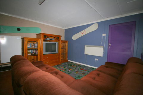 Blizzard Bunny Lodge - Inverell Accommodation 3