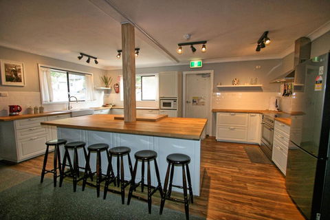 Blizzard Bunny Lodge - Inverell Accommodation 0