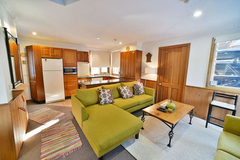 Bollygums - Inverell Accommodation 3