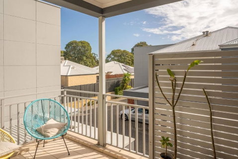 The Nordic Nook - A Relaxed Redcliffe Stay - Inverell Accommodation 1