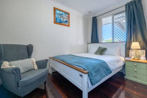 Warmth House Nr Airport 2rooms 5beds Yard N Parking - Inverell Accommodation 2