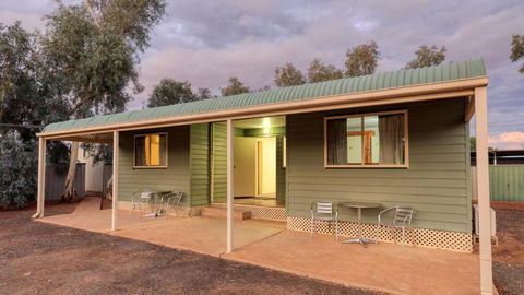 White Cliffs Hotel - Inverell Accommodation 2