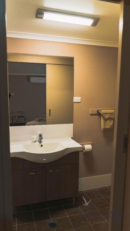Bluestone Motor Inn - Inverell Accommodation 1