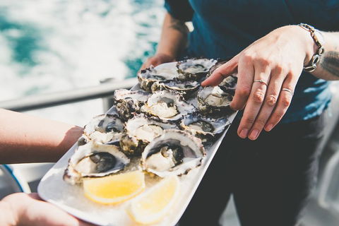 Deep-to-Dish: Tasmanian Seafood Experience - Inverell Accommodation 1